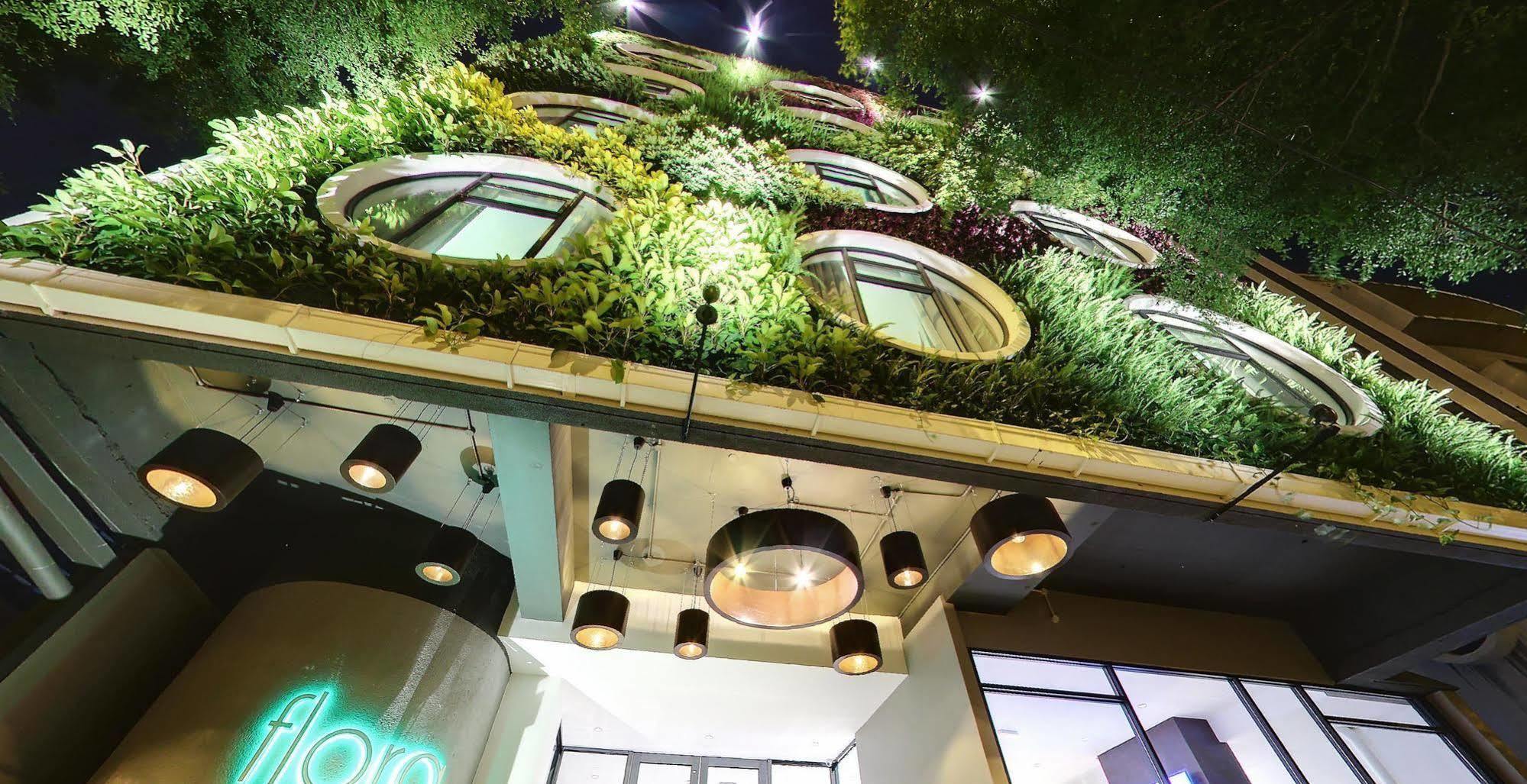 Hotel Flora By Crossroads 3*